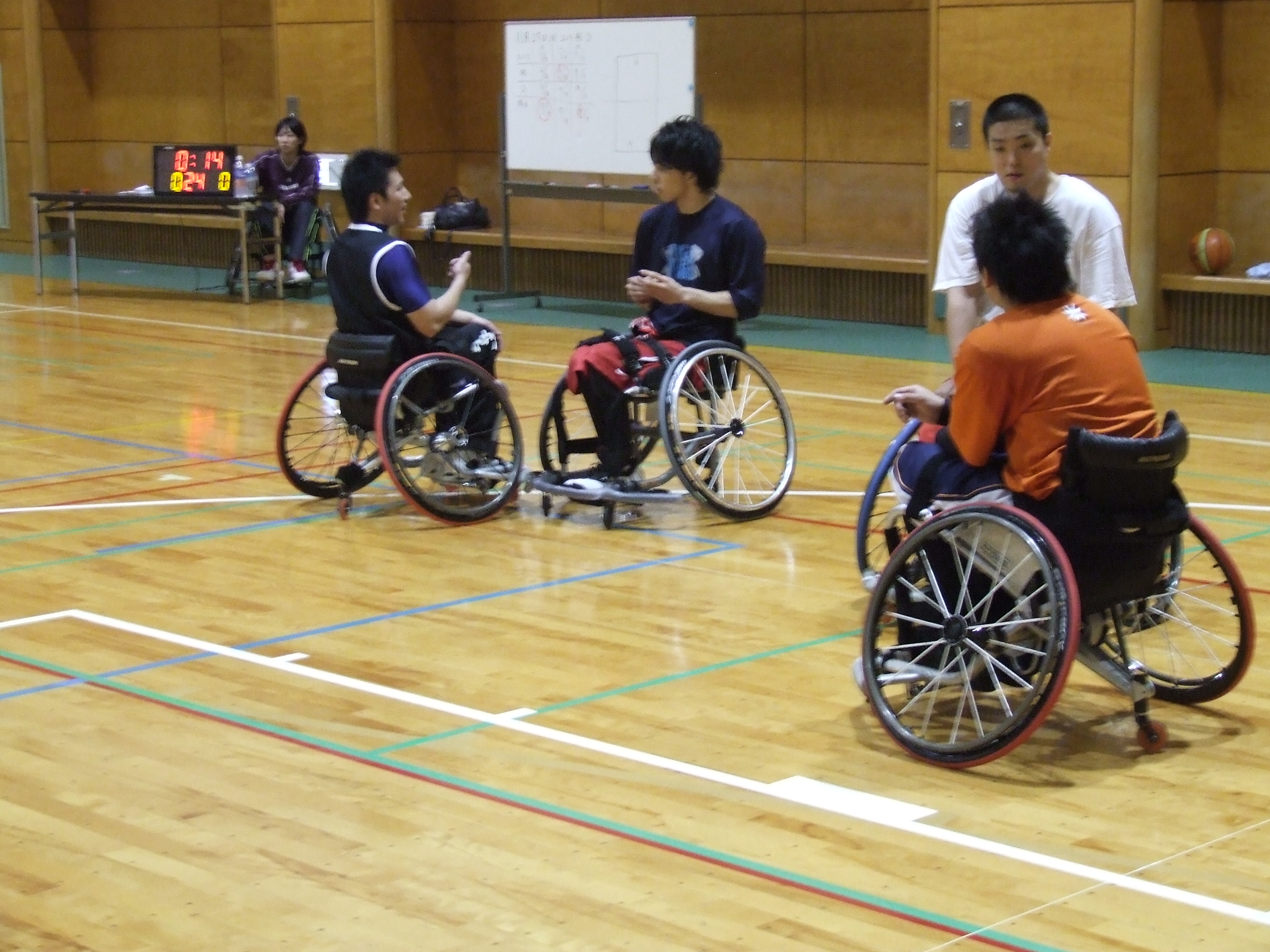 kurumaisubasukextutoboru sensyuikusei - 車椅子バスケットボール選手育成教室