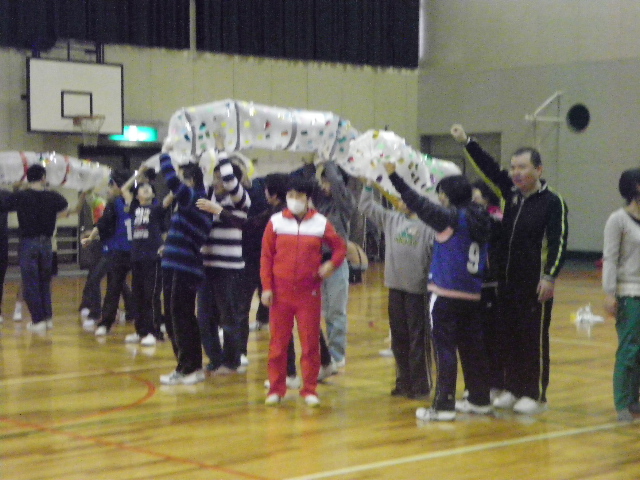 日曜広場より ・・・2月は手作りスポーツです。 IMGP3939 - 日曜広場より ・・・2月は手作りスポーツです。