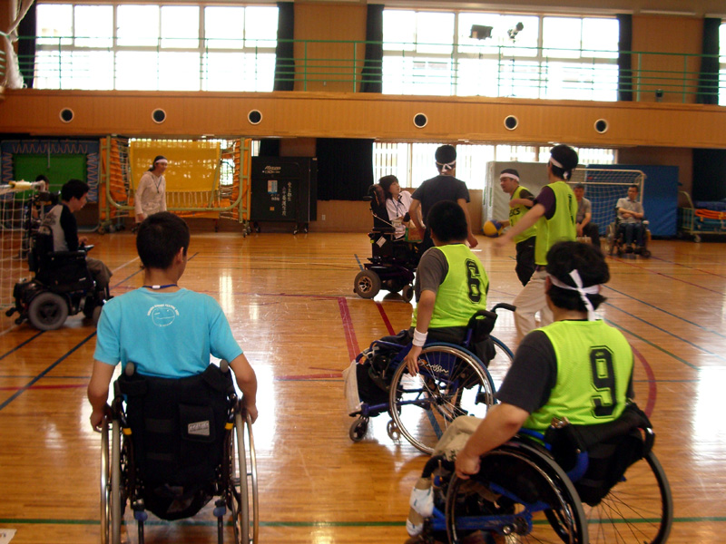 地域支援事業より・・・ ハンドサッカーの体験交流会をおこないました! IMGP4204 - 地域支援事業より・・・ ハンドサッカーの体験交流会をおこないました!