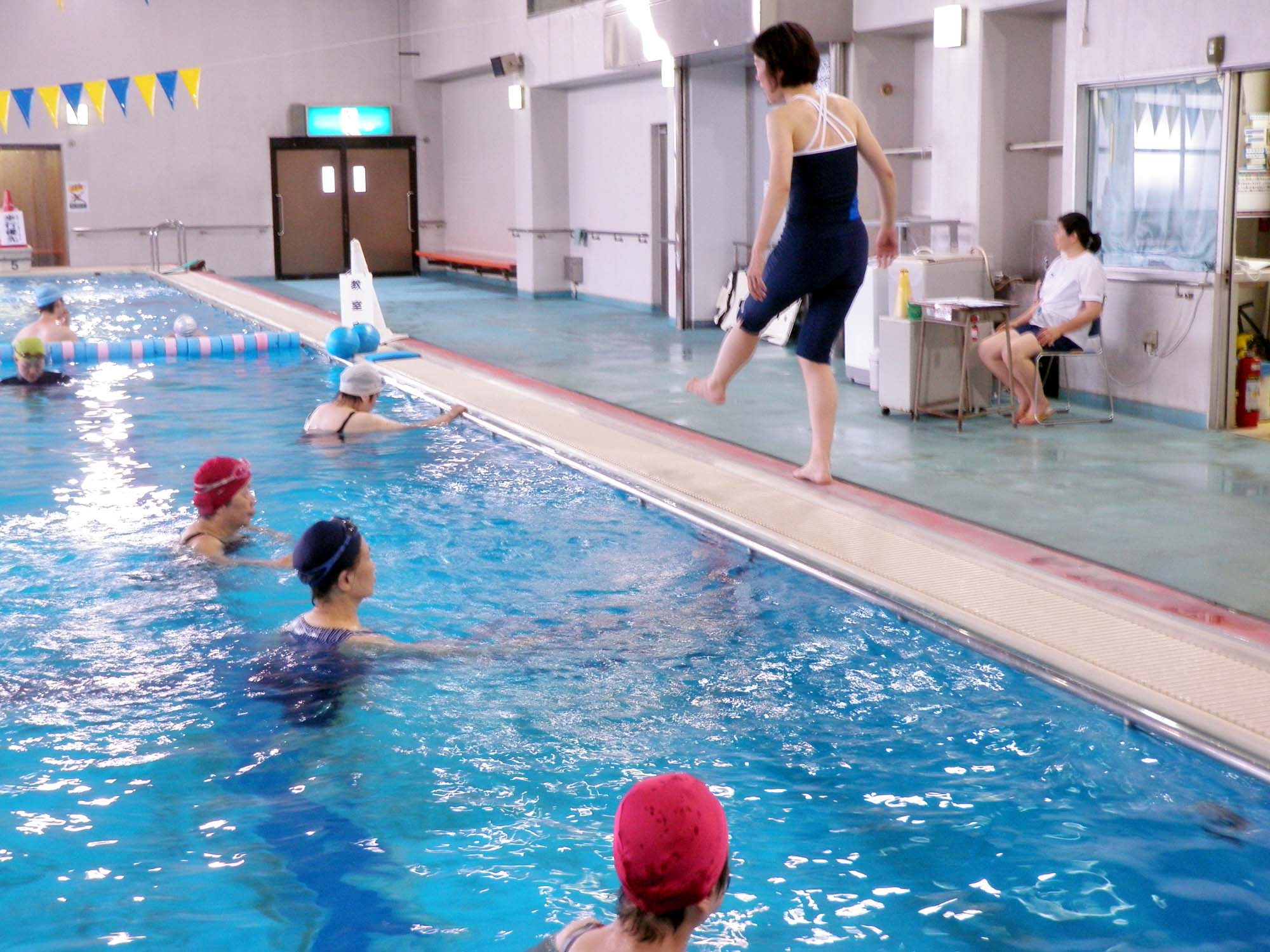 水中運動教室より ・・・水の抵抗を感じながら運動しました。 P6040083 - 水中運動教室より ・・・水の抵抗を感じながら運動しました。