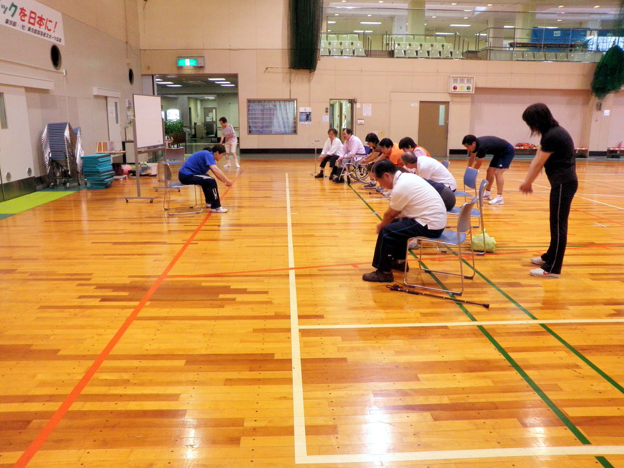 脳血管障害者のトレーニング教室より ・・・脳血管障害者を対象とした教室です。 P6300280 - 脳血管障害者のトレーニング教室より ・・・脳血管障害者を対象とした教室です。