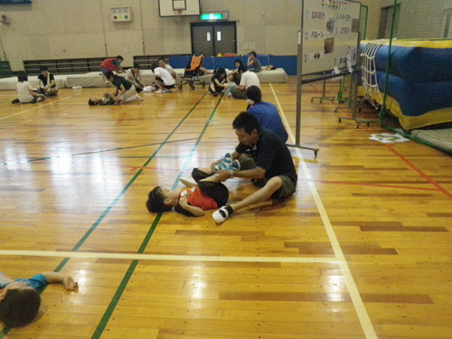 親子で楽しむキッズ体操クラブより ・・・楽しく体操しています。 P8220465 - 親子で楽しむキッズ体操クラブより ・・・楽しく体操しています。