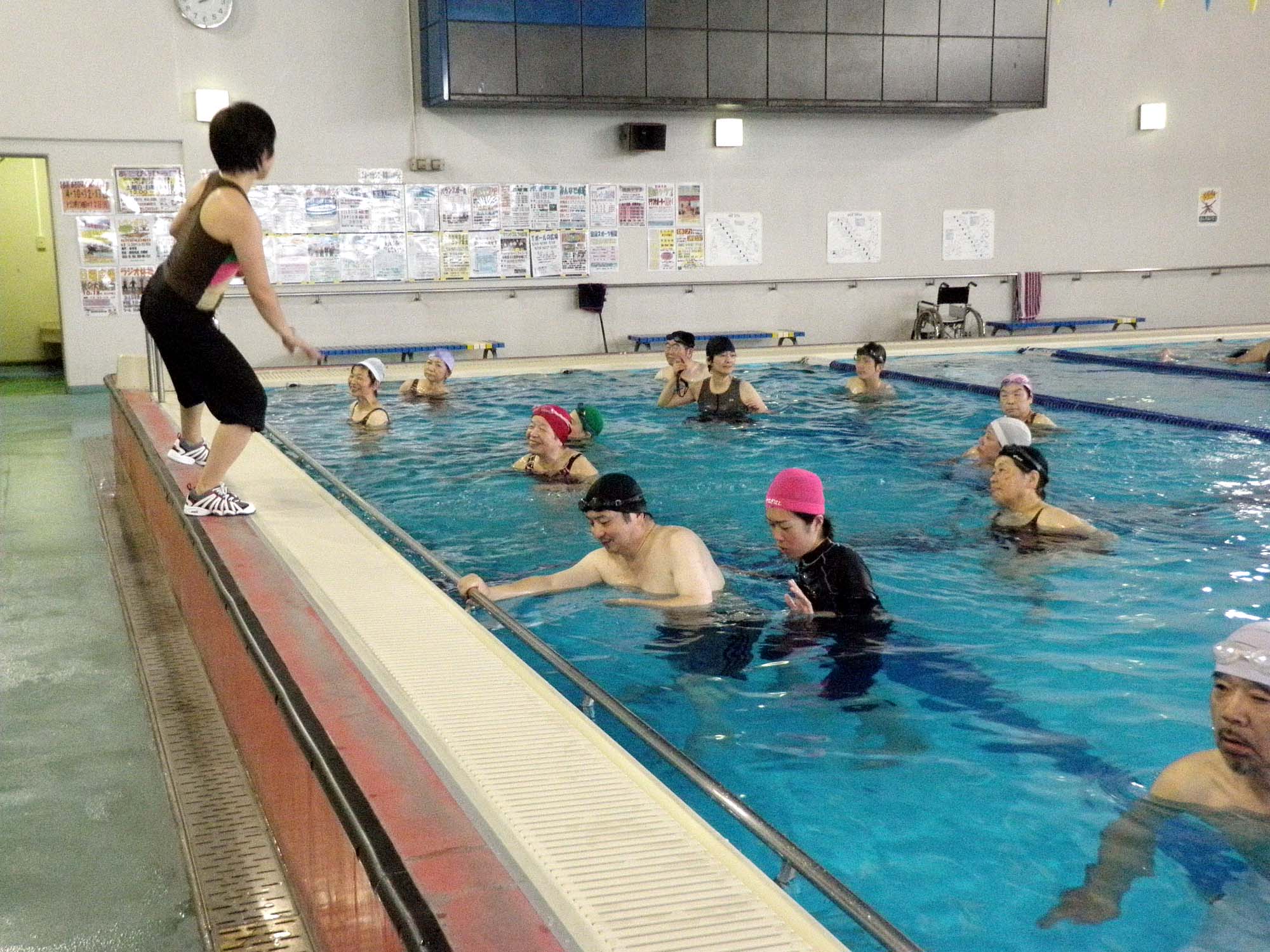 水中運動教室より ・・・水のなかでエクササイズ。 PA010310 - 水中運動教室より ・・・水のなかでエクササイズ。