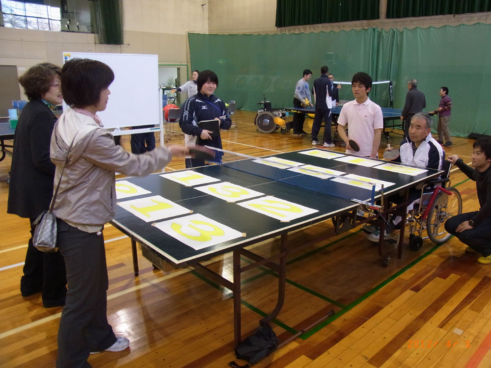 レクリエーション教室より ・・・今月は卓球 RIMG1395 - レクリエーション教室より ・・・今月は卓球
