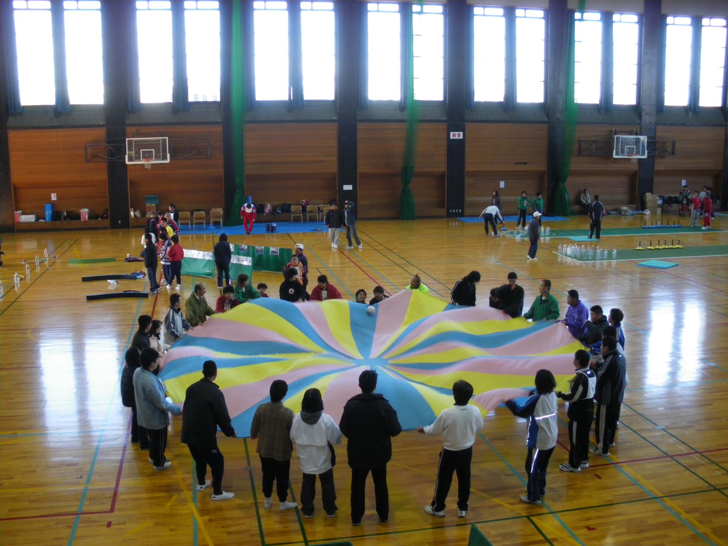 地域支援事業、西多摩地区合同イベントより・・・スポーツ体験しました!! taiekn - 地域支援事業、西多摩地区合同イベントより・・・スポーツ体験しました!!